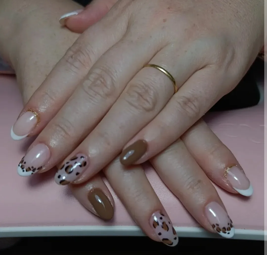 Foto 2 de NailsbyMih